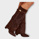 Bottes Hautes au Design Élégant