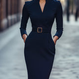 Iara - Robe Ajustée Noire Raffinée