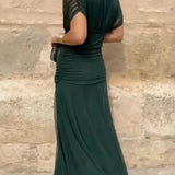 Luana - Robe élégante avec décolleté en V
