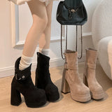 Amália - Bottes de style urbain avec personnalité et confiance