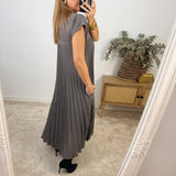 Ana - Robe de Confort Intemporelle