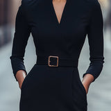 Iara - Robe Ajustée Noire Raffinée